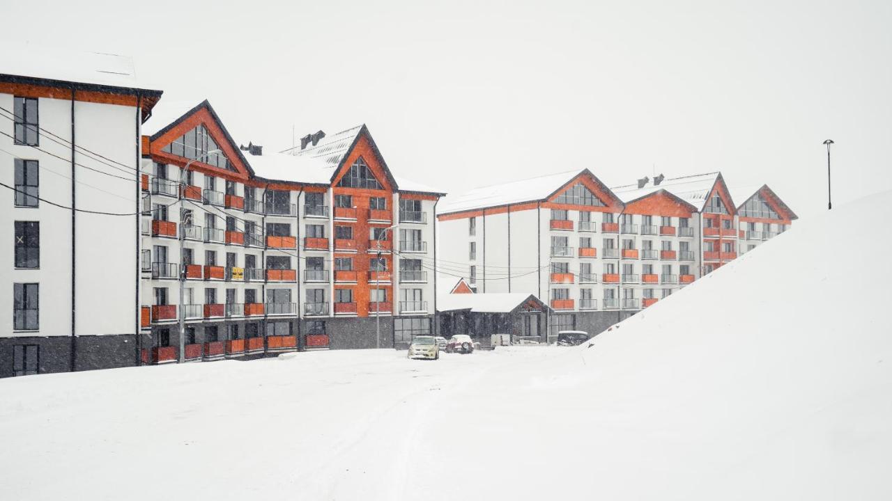 Redco, New Gudauri, Twins Exterior foto