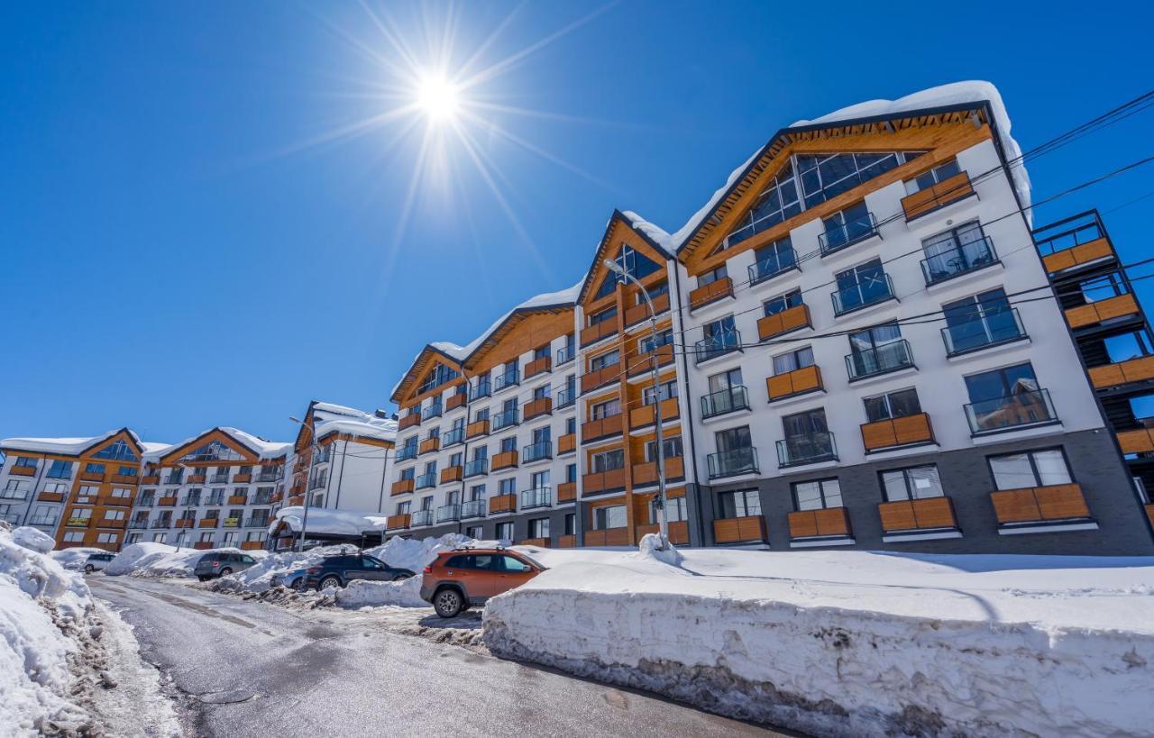 Redco, New Gudauri, Twins Exterior foto