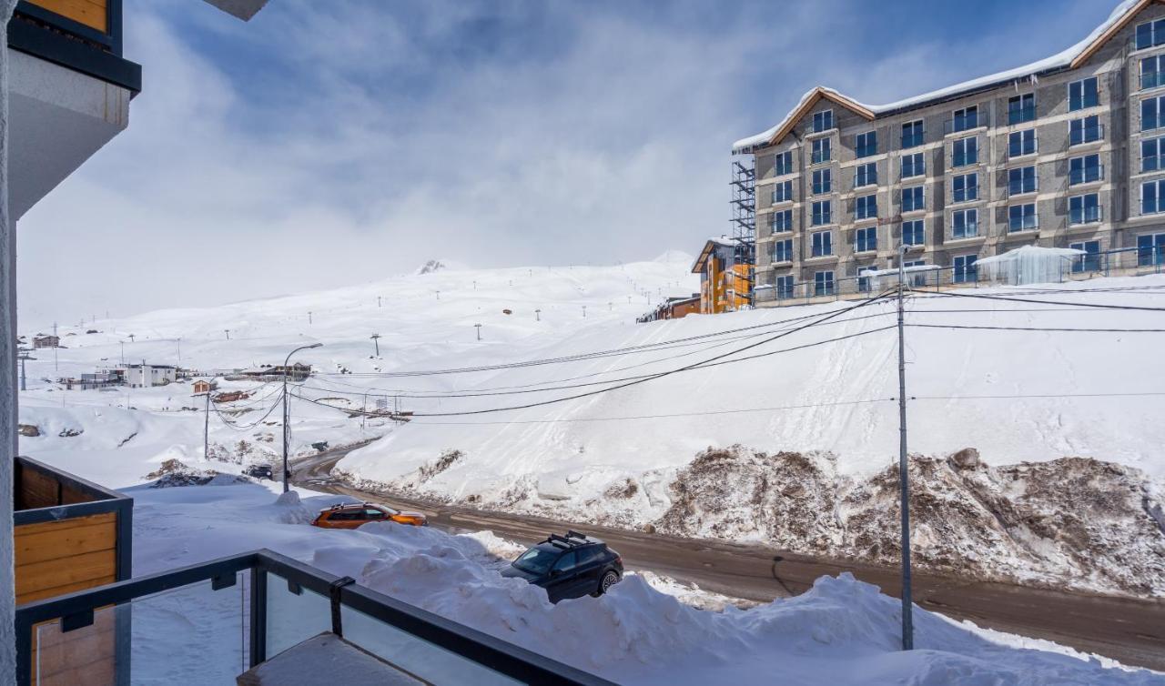 Redco, New Gudauri, Twins Exterior foto